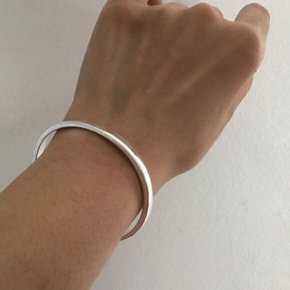 #21 ✨Restocked✨NEW 925 Sterling Silver Simple Cuff Bracelet - Picture 7 of 9